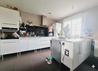 Maison - 79 m² - 4 pièces