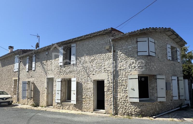 Maison - 169 m² - 9 pièces