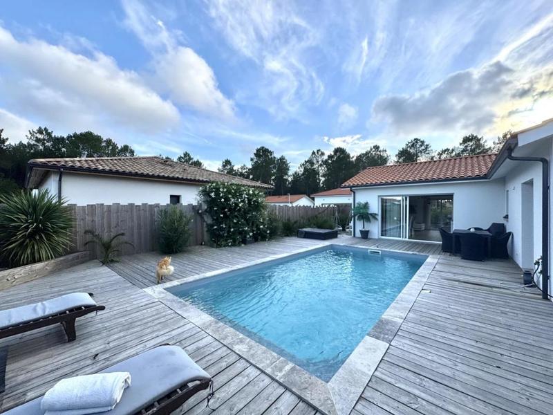 Villa - 117 m² - 6 pièces