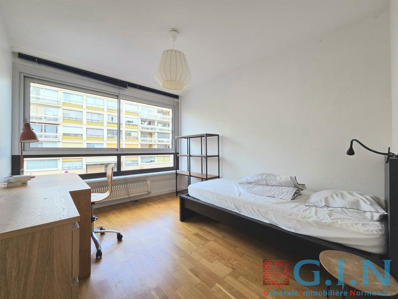 Appartement - 97 m² - 4 pièces