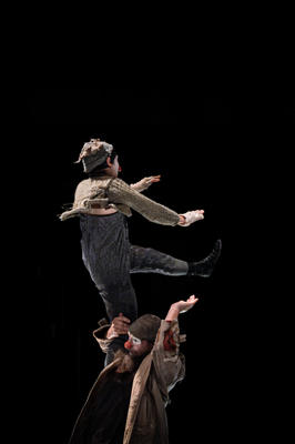 Agora Pôle National Cirque - Strano / Cirque Trottola