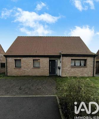 Maison - 95 m² - 5 pièces