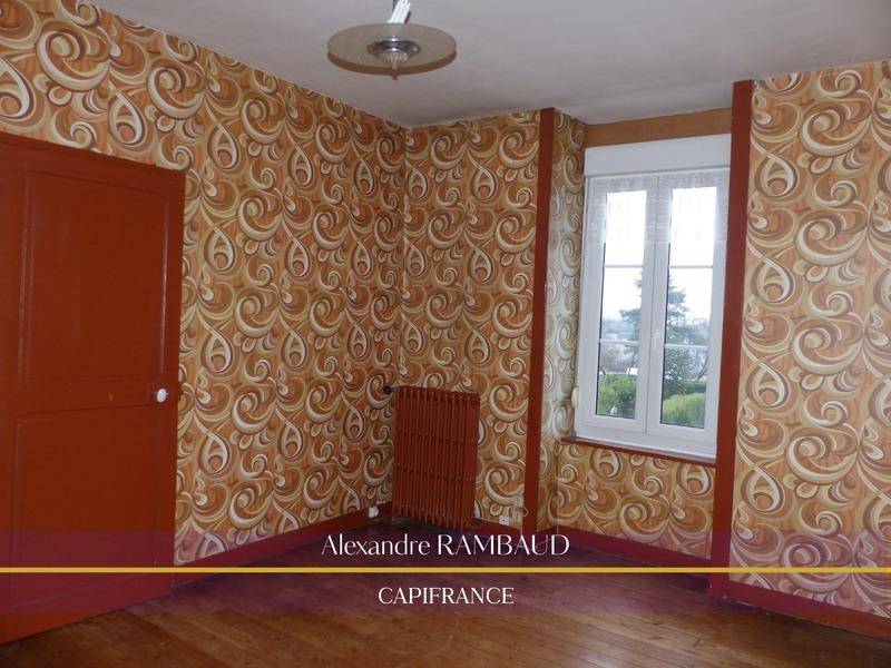 Maison en pierre - 105 m² - 5 pièces