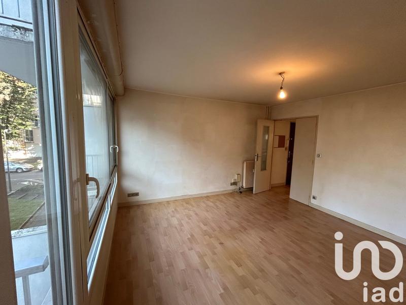 Appartement - 90 m² - 5 pièces
