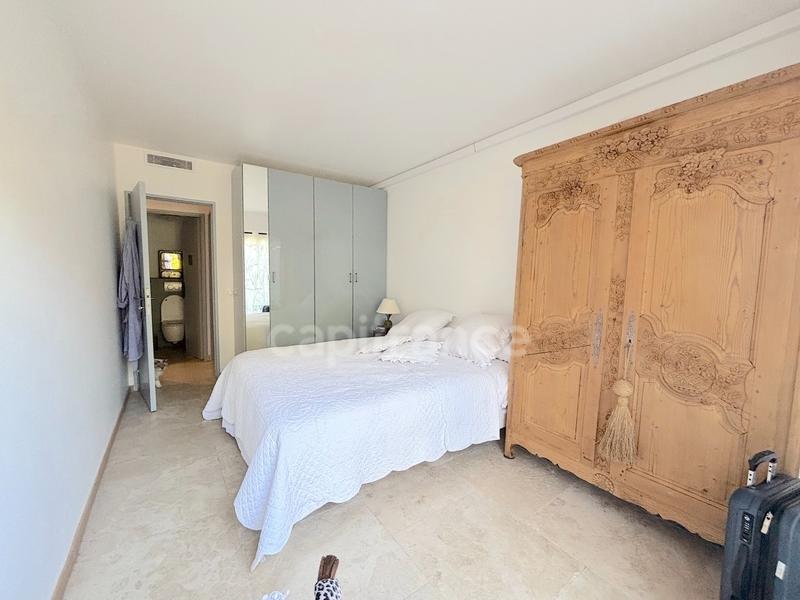 Appartement - 77 m² - 3 pièces