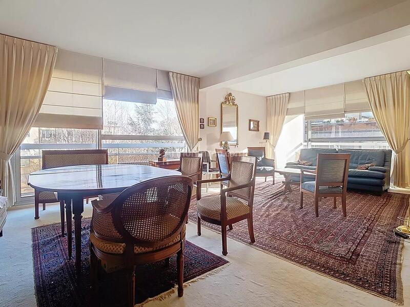 Appartement - 125 m² - 5 pièces