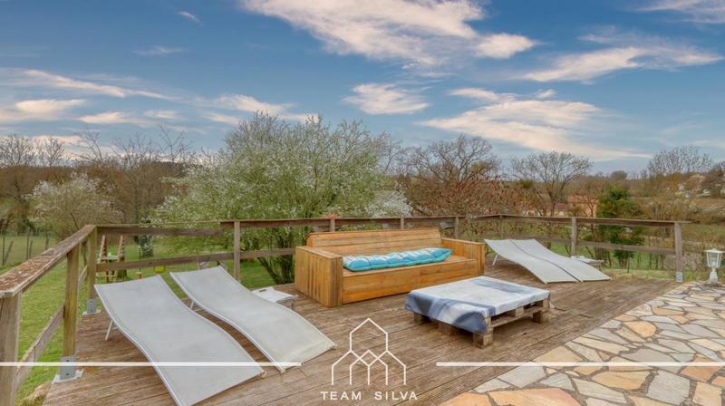 Maison - 200 m² - 5 pièces