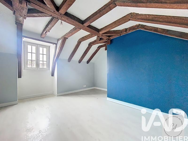 Maison - 293 m² - 11 pièces