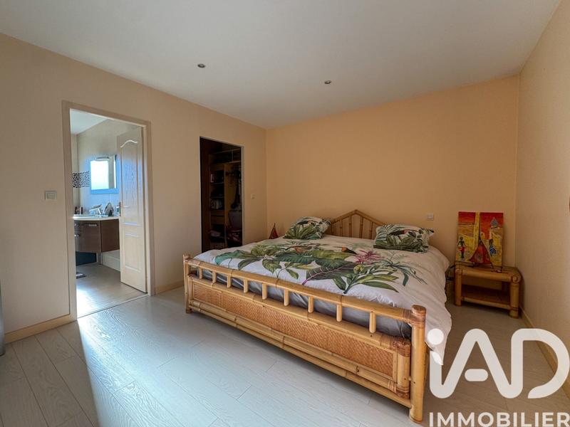 Maison - 184 m² - 5 pièces