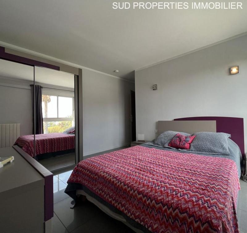 Maison - 218 m² - 7 pièces