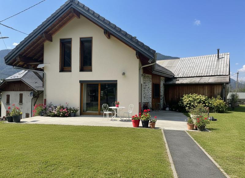 Maison - 109 m² - 5 pièces