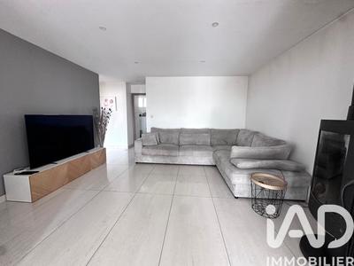 Maison - 79 m² - 4 pièces