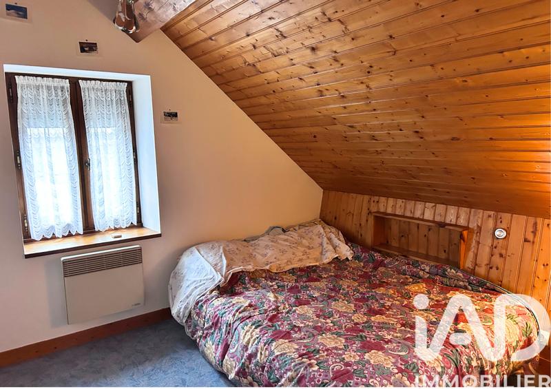 Maison de village - 88 m² - 7 pièces