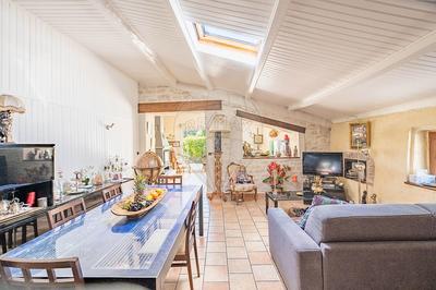 Maison - 121 m² - 5 pièces