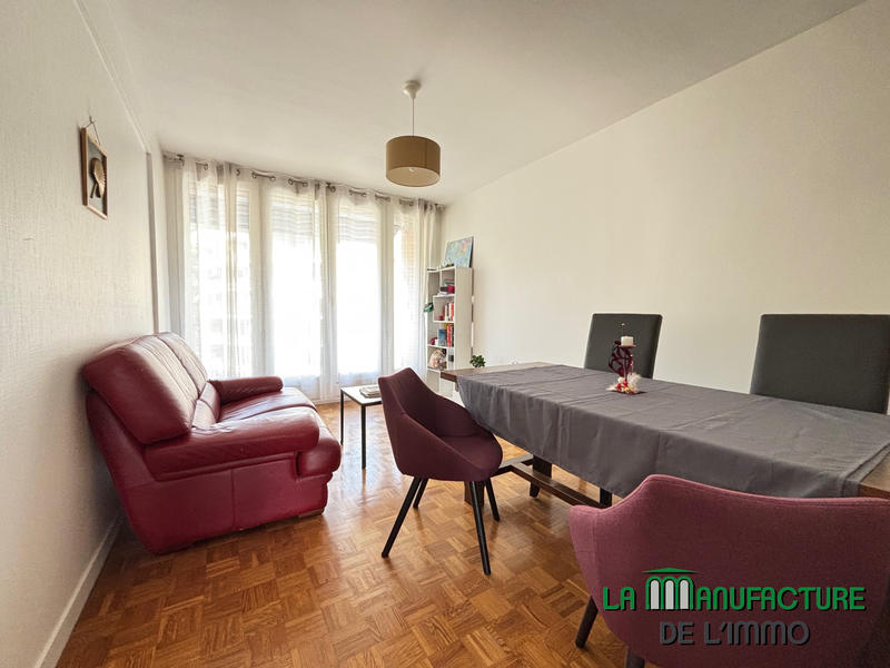 Appartement - 64 m² - 3 pièces