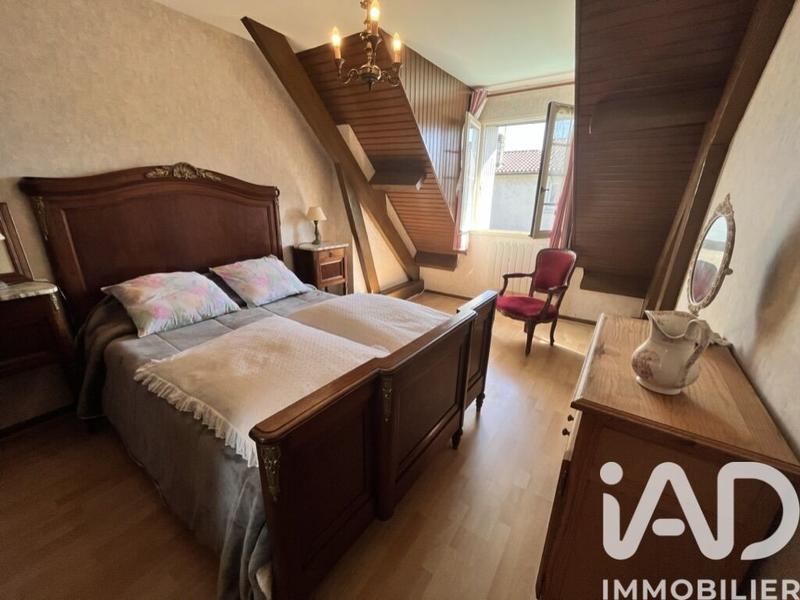 Maison - 143 m² - 6 pièces