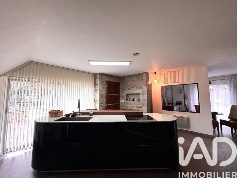 Maison - 172 m² - 6 pièces