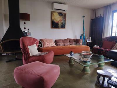 Maison - 102 m² - 4 pièces