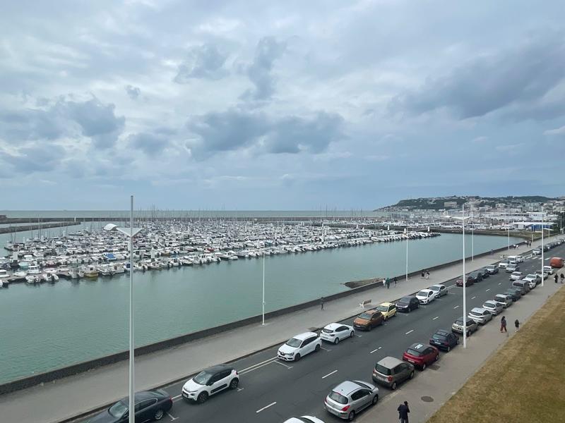 Appartement - 88 m² - 3 pièces