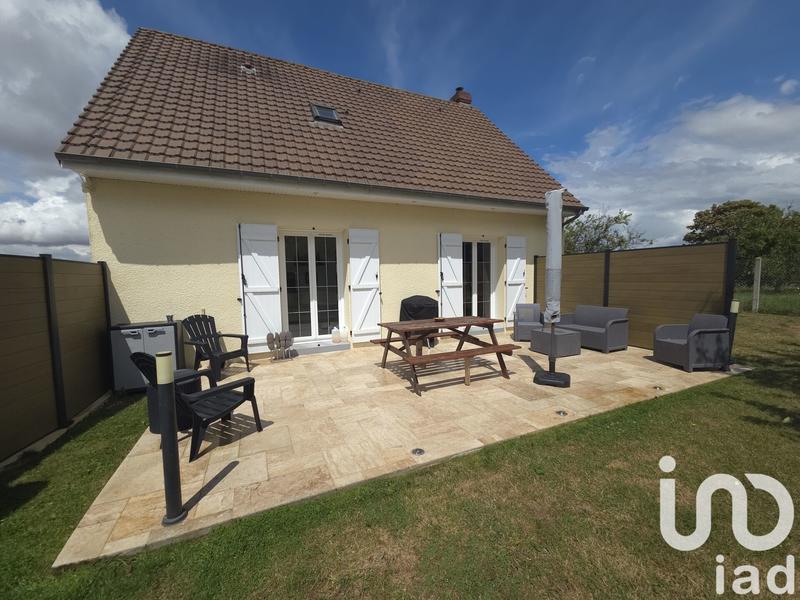 Maison - 90 m² - 5 pièces