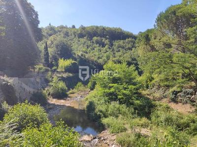 Immeuble - 113 m² - 6 pièces