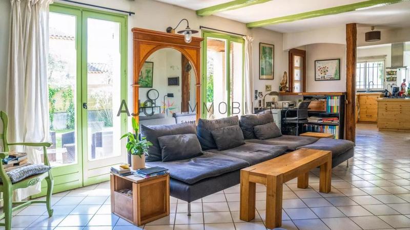 Maison - 165 m² - 5 pièces