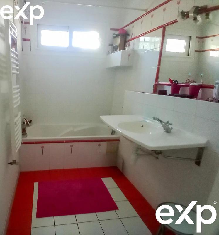 Maison - 120 m² - 4 pièces