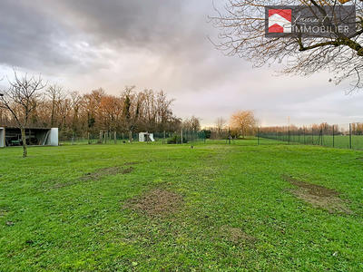 Maison - 201 m² - 6 pièces