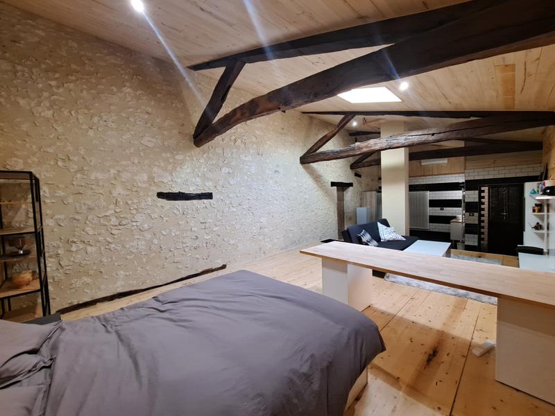 Maison - 429 m² - 11 pièces