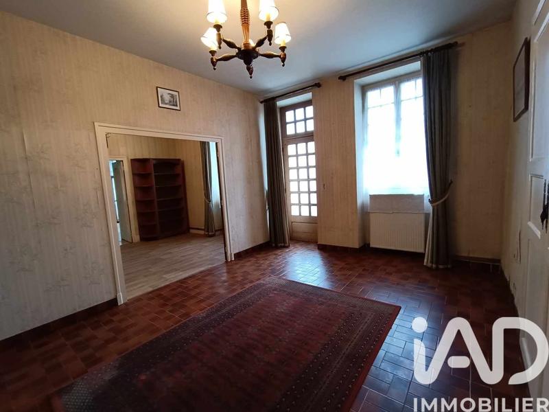 Maison de village - 120 m² - 6 pièces