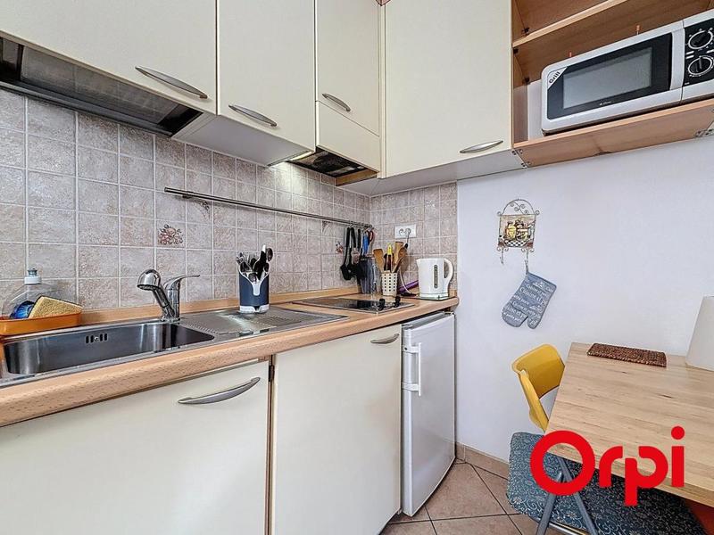 Studio - 18 m² - 1 pièce