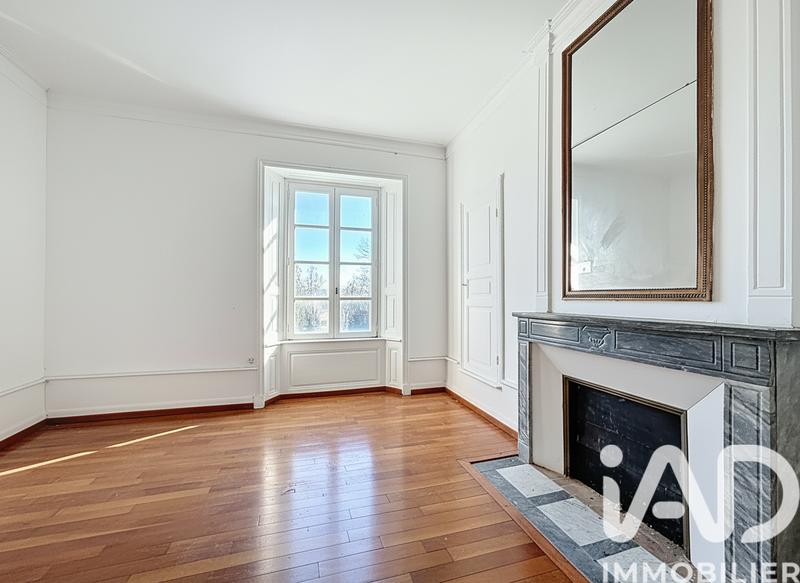 Château - 550 m² - 21 pièces