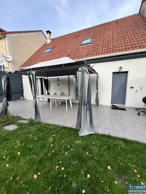 Maison - 110 m² - 6 pièces