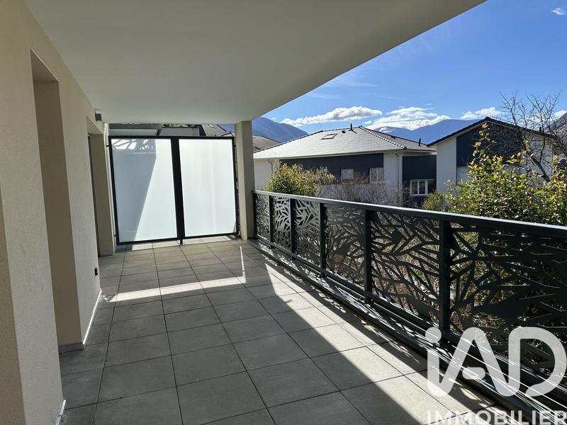 Appartement - 70 m² - 3 pièces