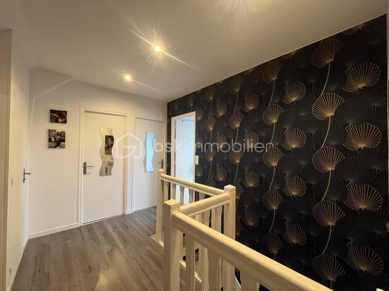 Maison - 174 m² - 5 pièces