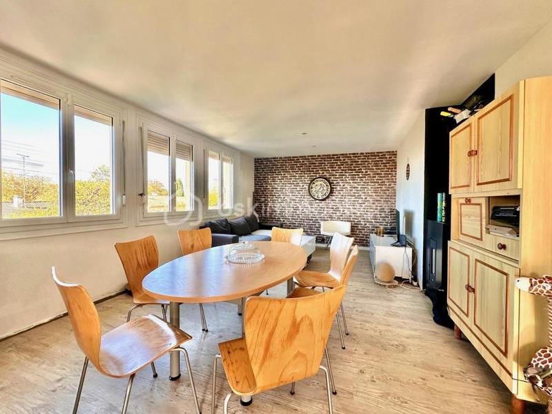 Maison - 63 m² - 3 pièces