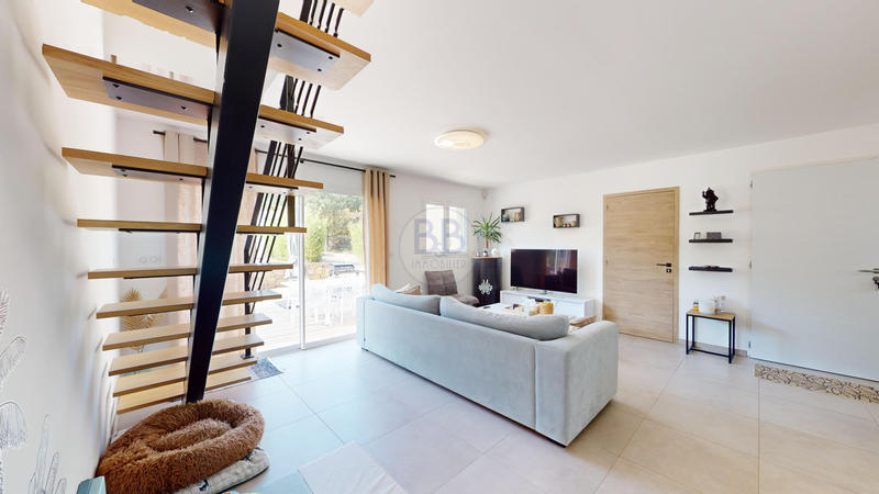 Villa - 90 m² - 4 pièces