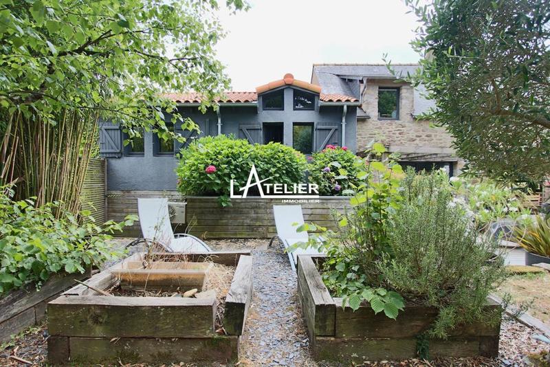 Maison en pierre - 150 m² - 5 pièces