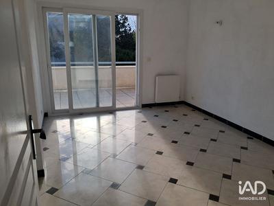 Local commercial - 85 m² - 3 pièces