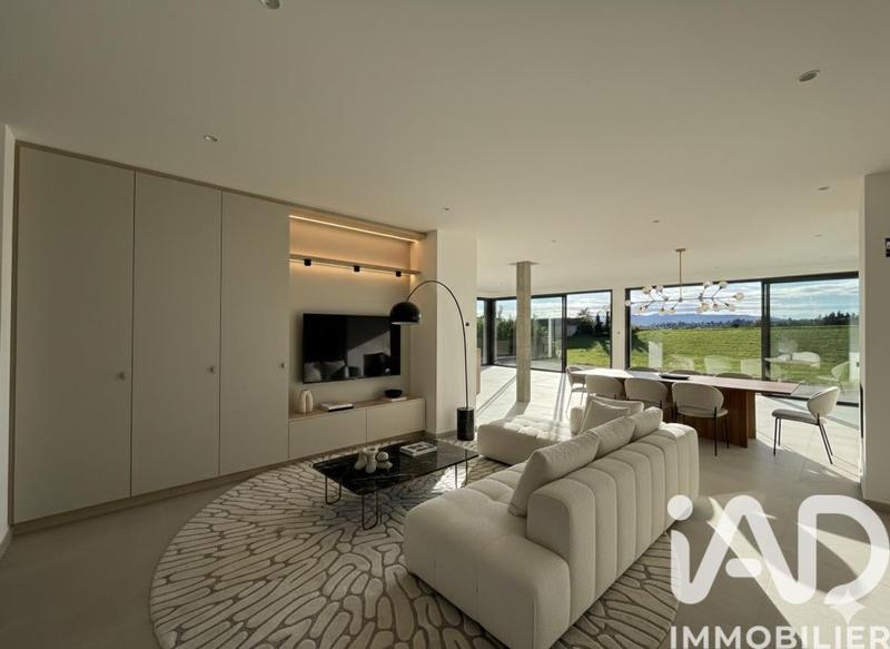 Maison de maîtres - 192 m² - 7 pièces