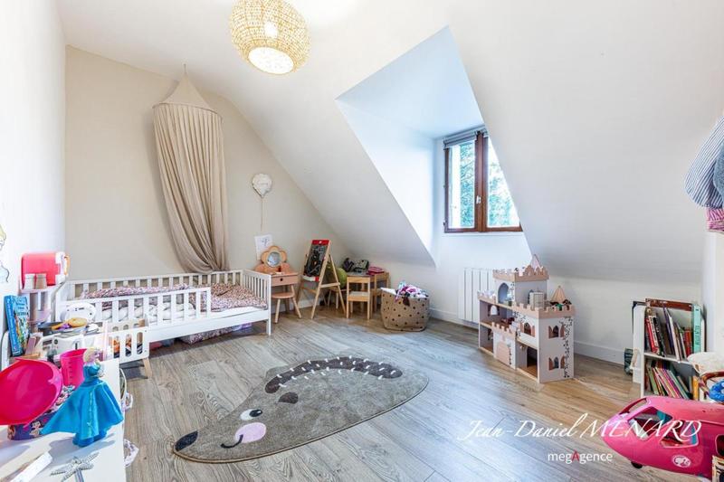 Maison - 135 m² - 6 pièces