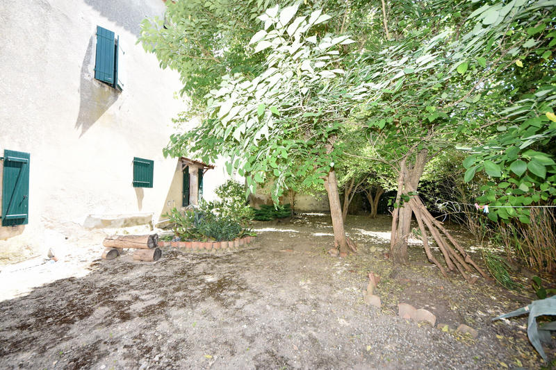 Maison - 265 m² - 9 pièces