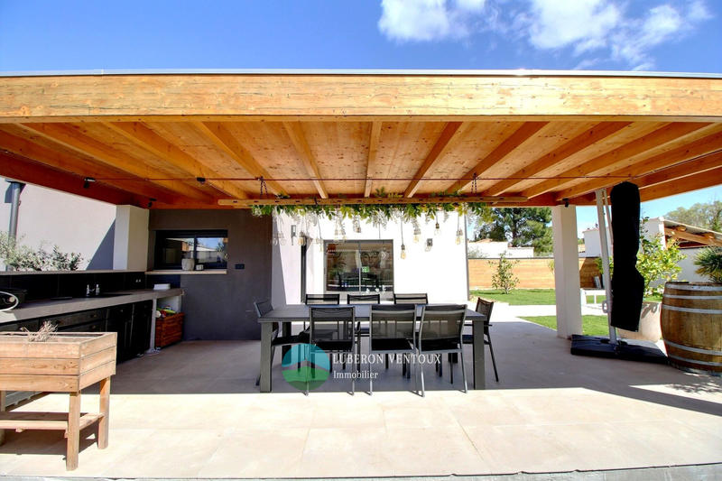 Maison - 191 m² - 8 pièces