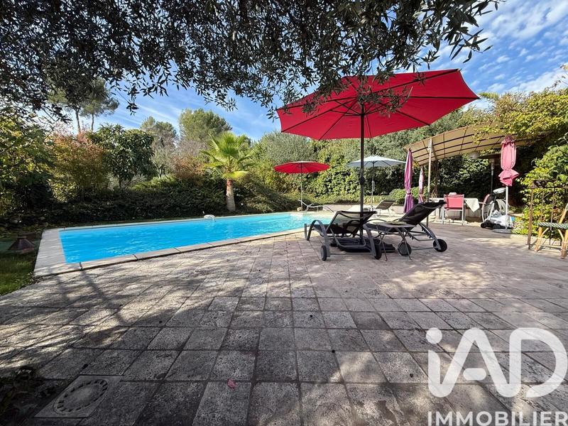 Maison - 160 m² - 6 pièces