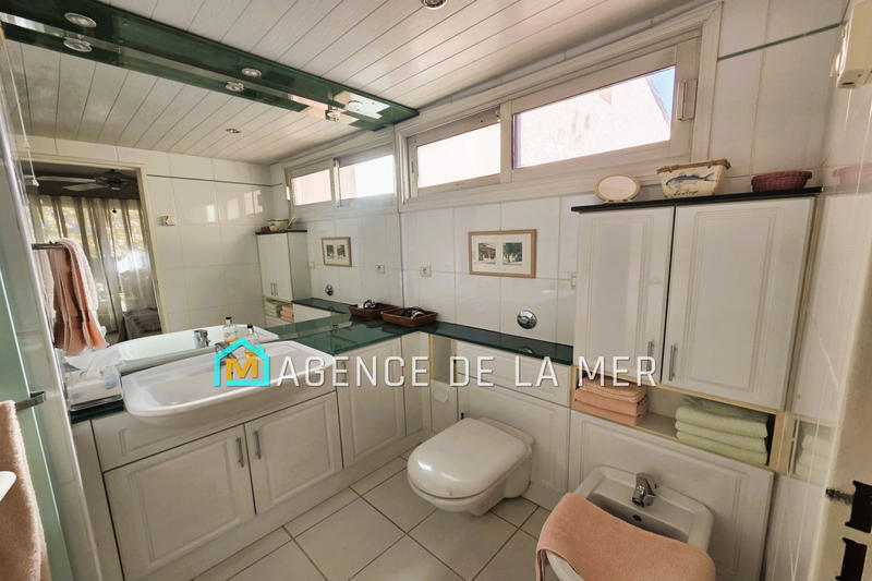 Appartement - 91 m² - 2 pièces