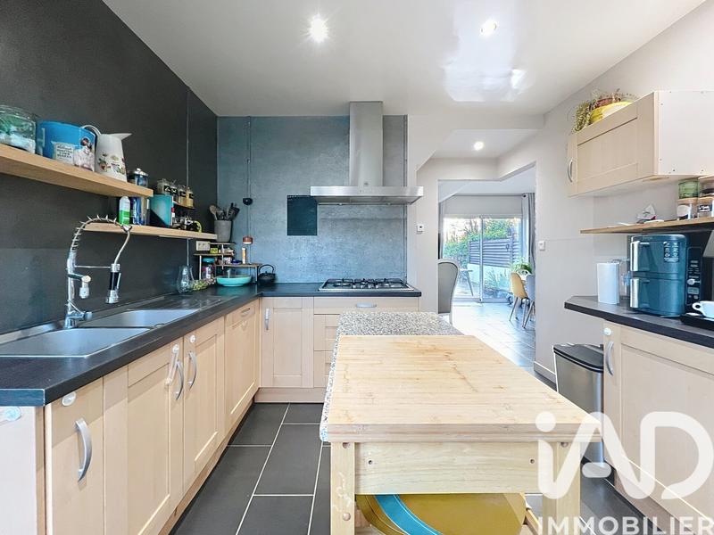 Maison - 88 m² - 4 pièces