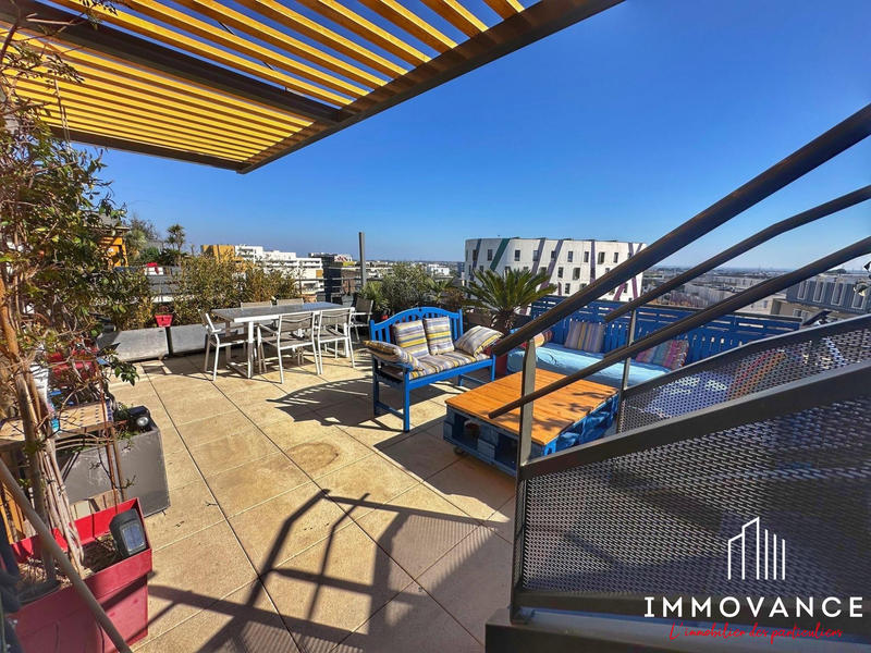 Appartement - 80 m² - 3 pièces