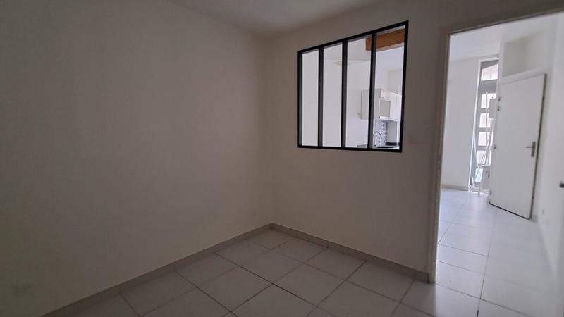 Studio - 23 m² - 1 pièce