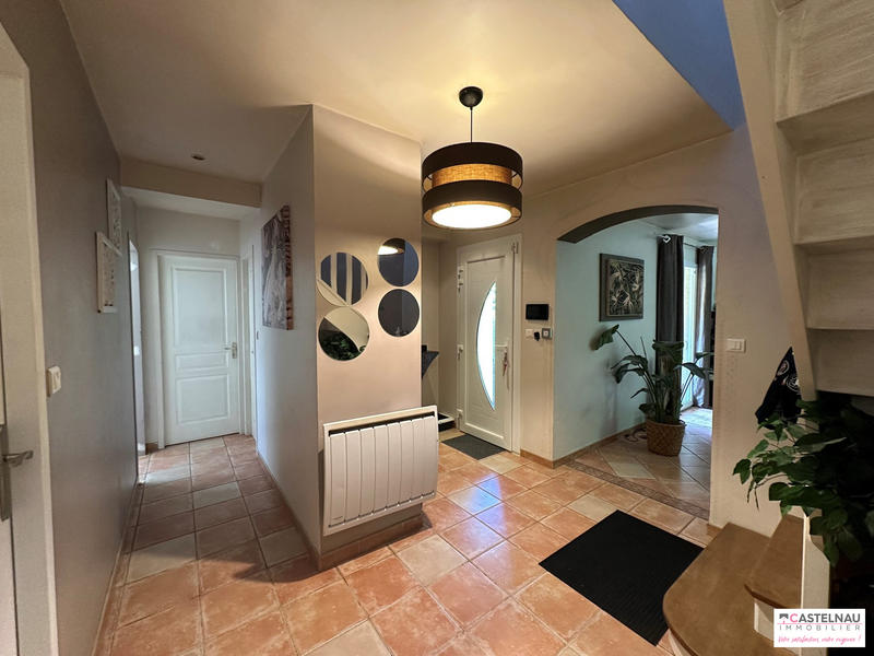 Maison - 170 m² - 7 pièces