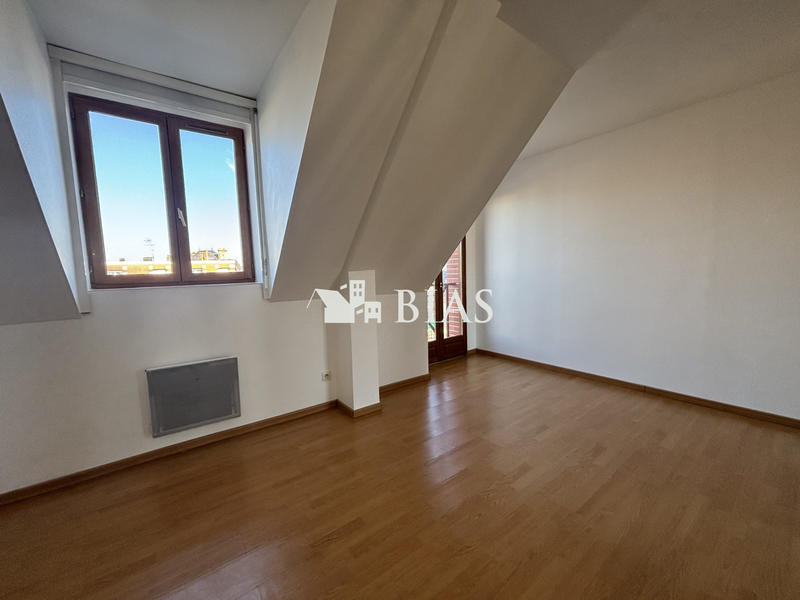 Appartement - 74 m² - 3 pièces